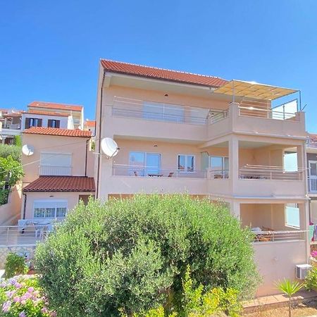 Apartments Kristina Hvar Town Exterior photo